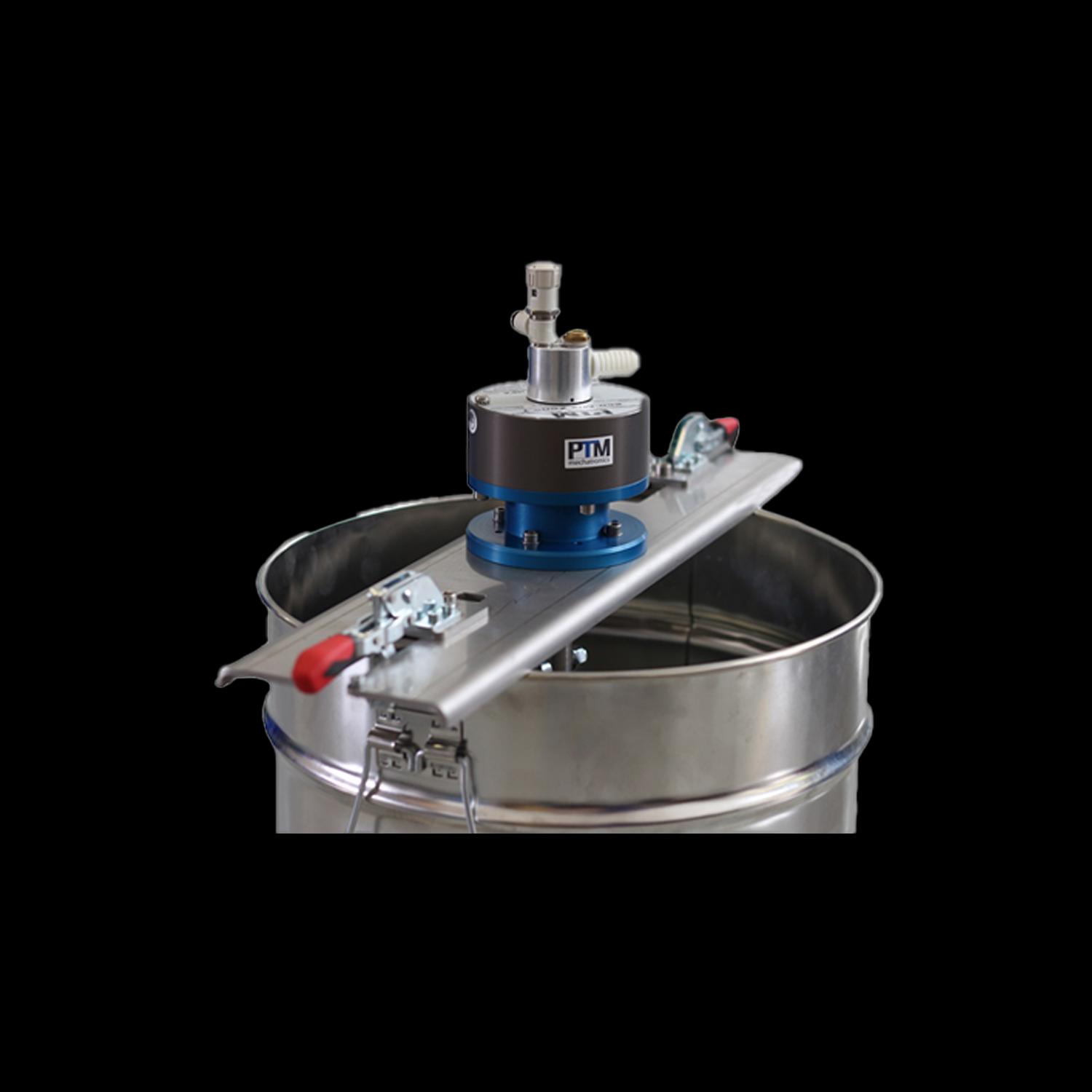 Traverse for containers