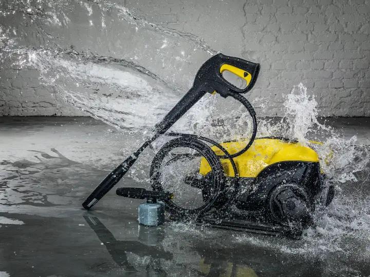 Karcher - Equipamentos de limpeza industrial